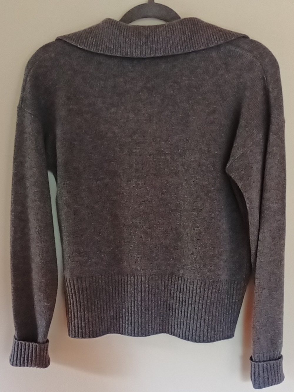 Cashmere Banana Republic Charcoal Polo V-Neck Luna Sweater Ribbed Cuffs/Hem XS - Picture 5 of 11